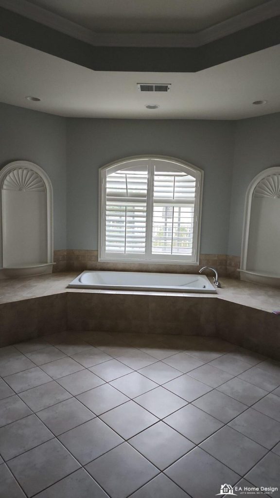 Before: the tub deck and arched niches under the arched window