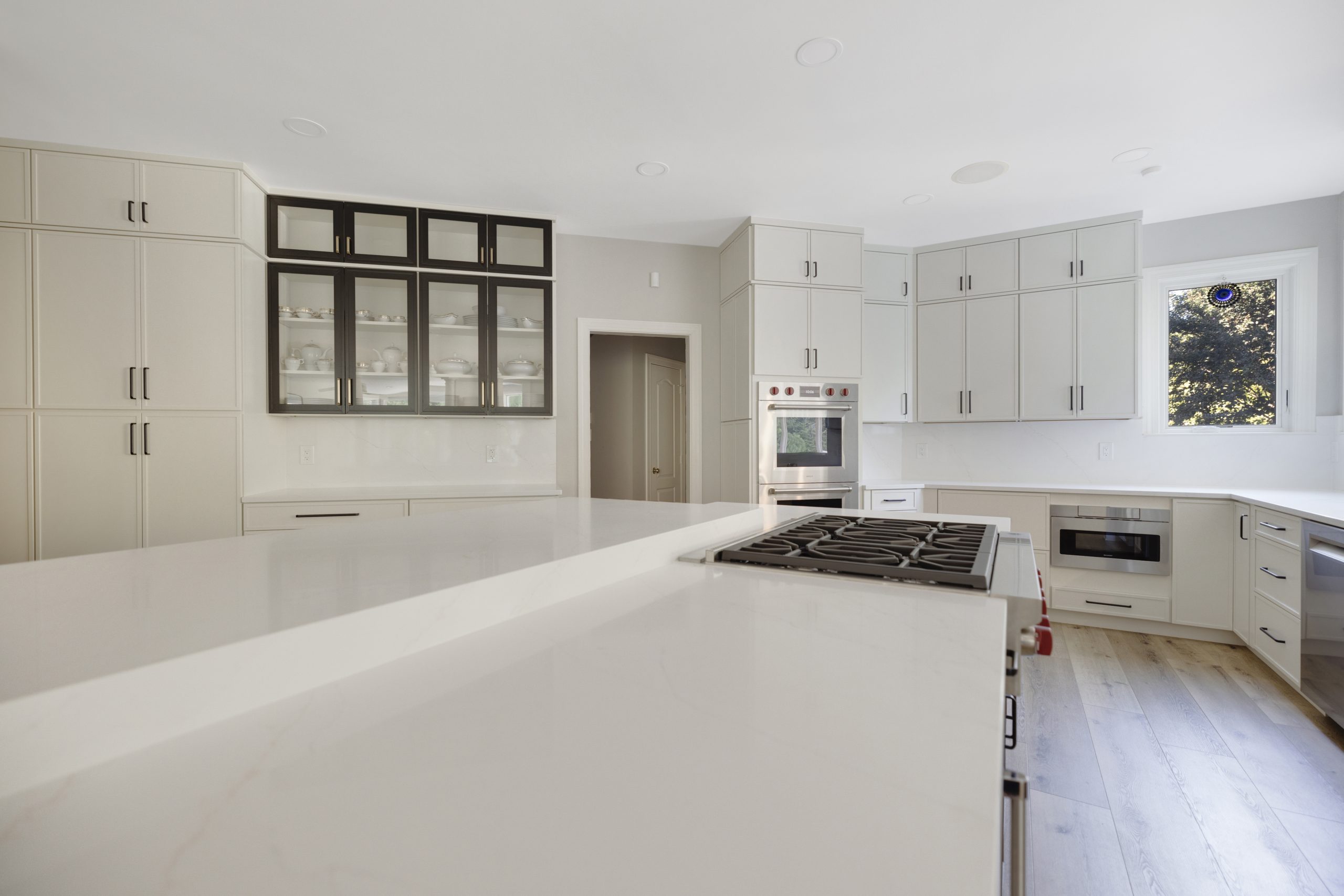 Interior with an earthy, natural color palette